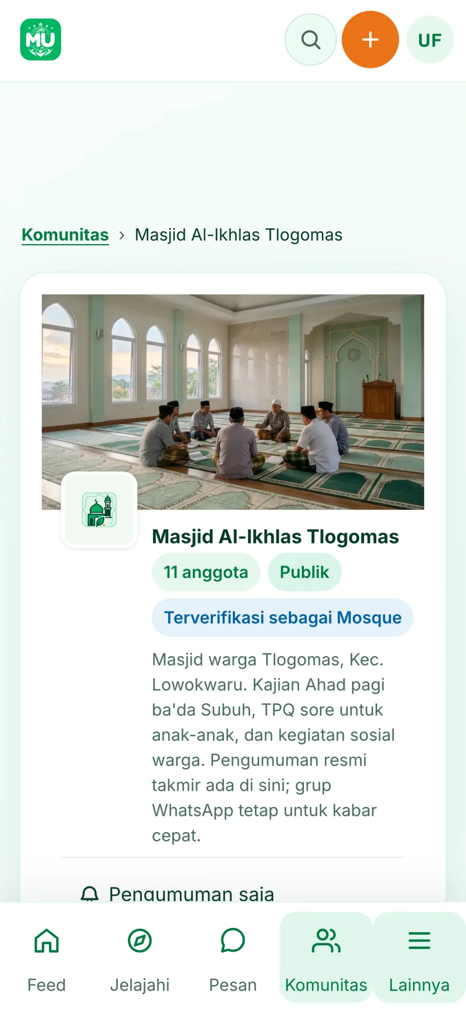 Halaman komunitas di ponsel, lengkap dengan banner